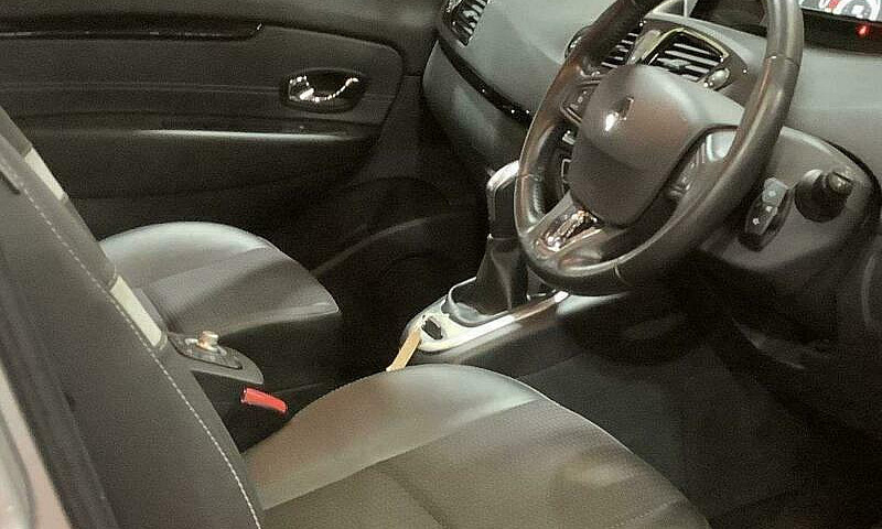 2015 Renault Grand S...