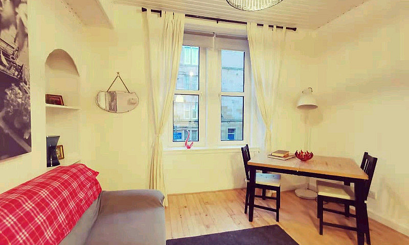 One Bedroom Flat Hay...