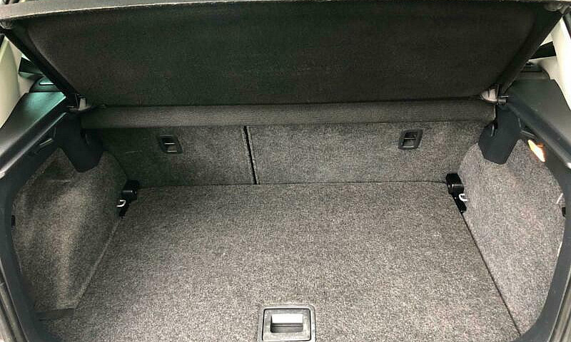 2011 Volkswagen Polo...