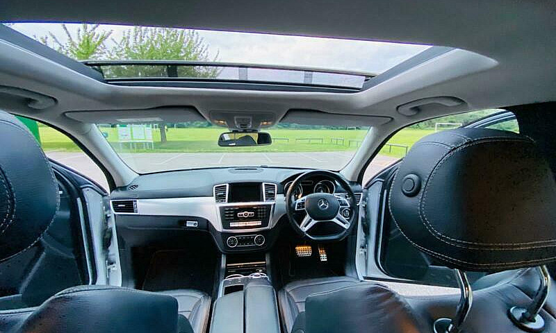 2015 Mercedes-Benz M...