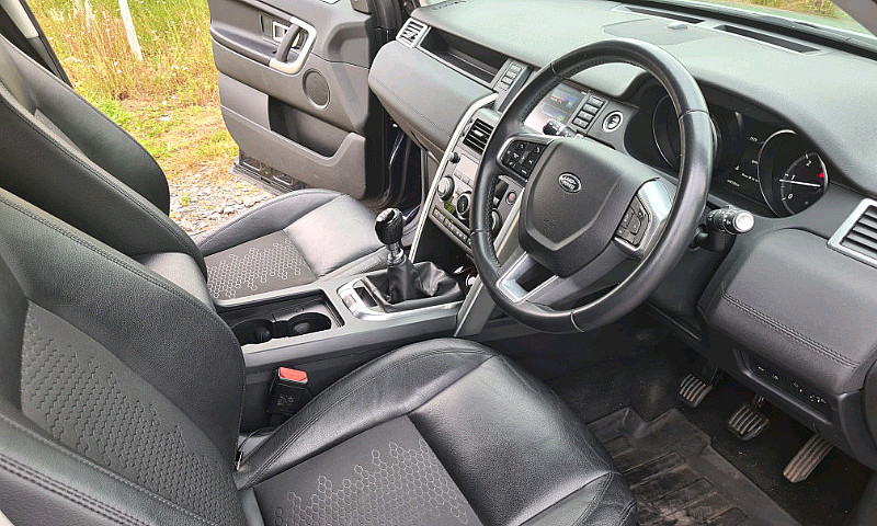 2017 Land Rover Disc...