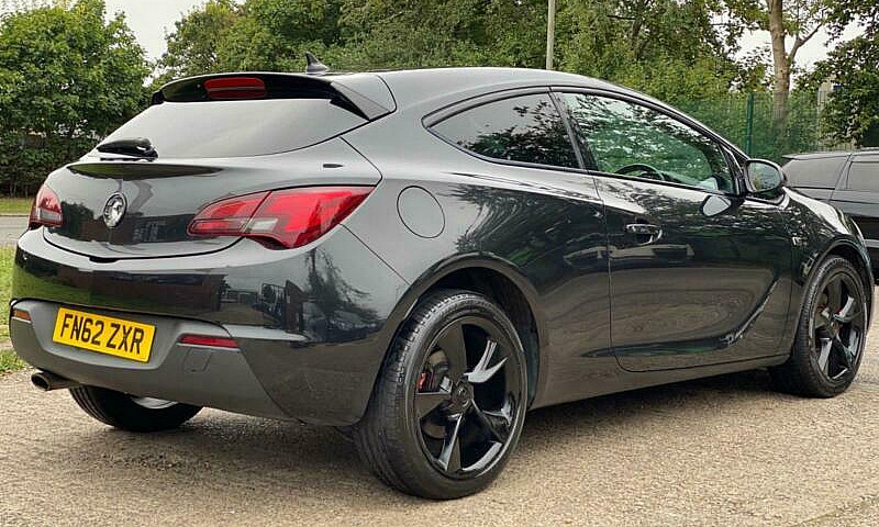 2012 Vauxhall Astra ...