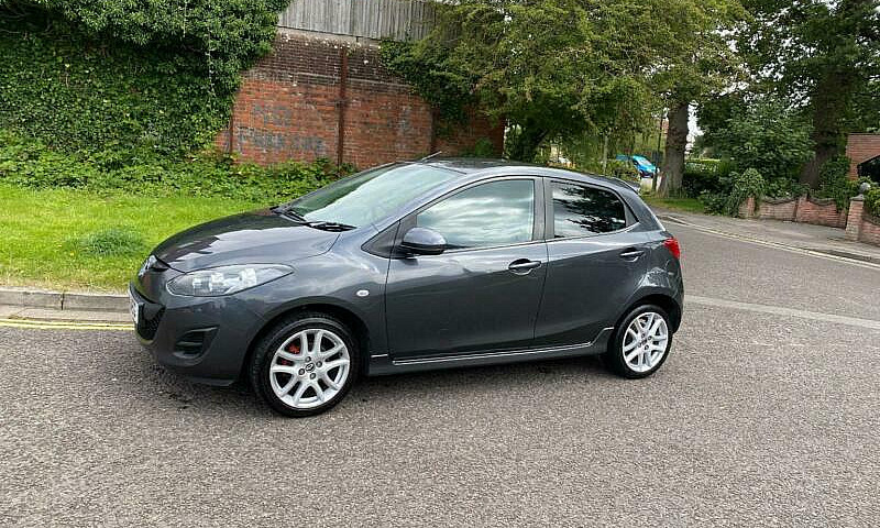Mazda Mazda2 Tamura ...