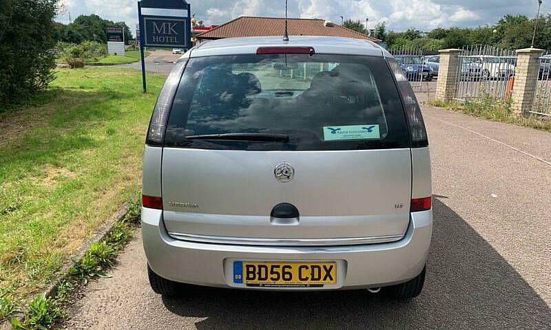 2006 Vauxhall Meriva...