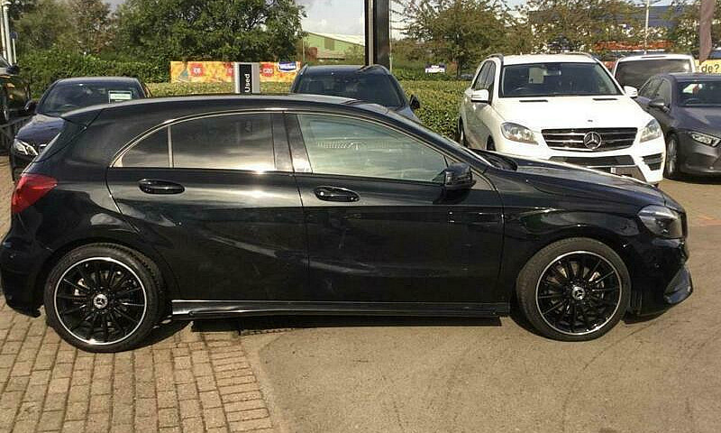 2017 Mercedes-Benz A...