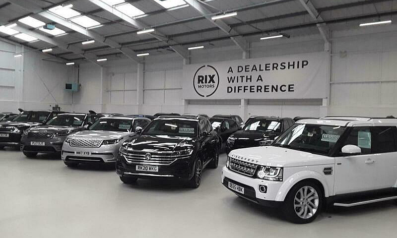 2017 Silver Range Ro...