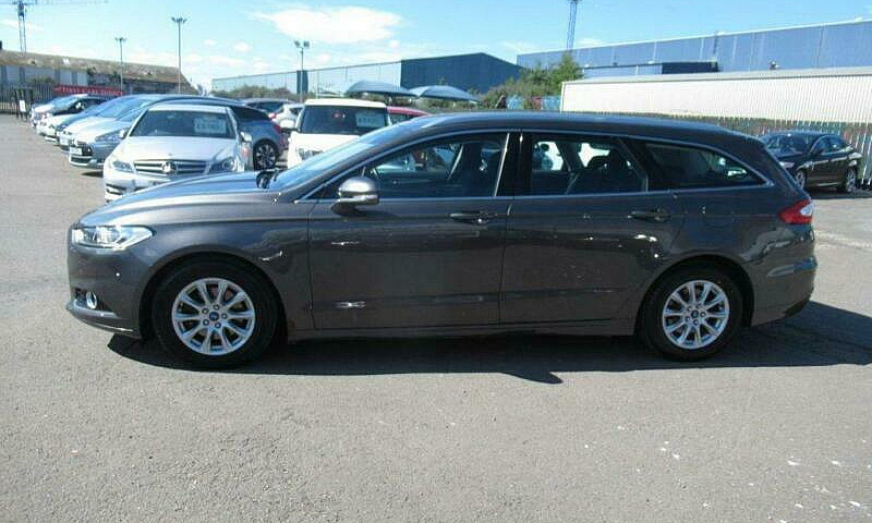 2015 Ford Mondeo 2.0...