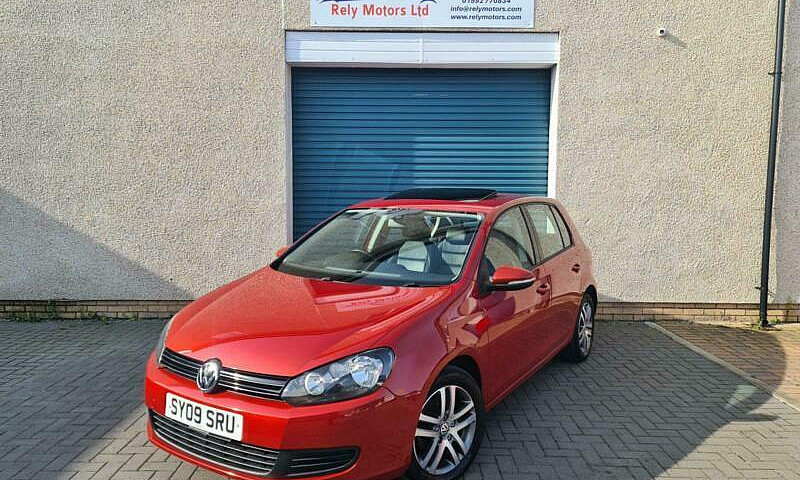 2009 Volkswagen Golf...