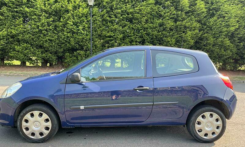 Renault Clio 1.2 16V...