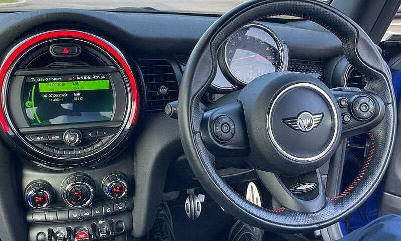 2018 Mini Convertibl...
