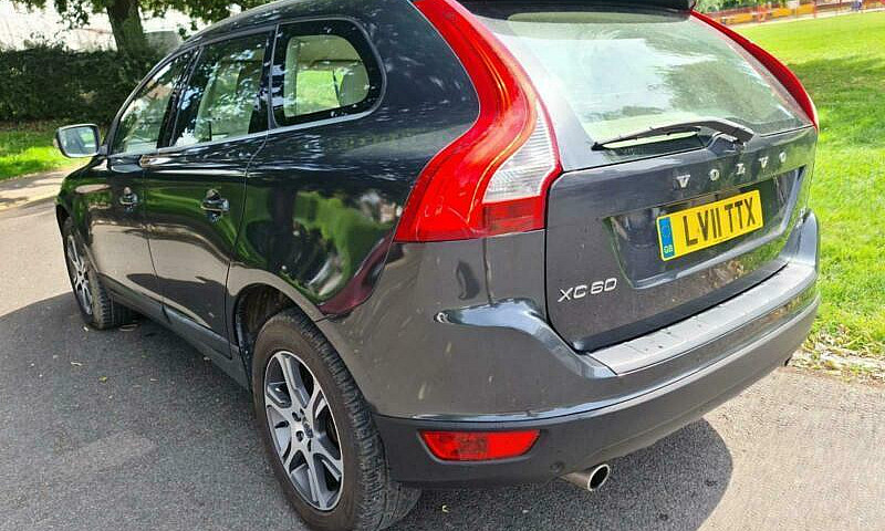 2011 Volvo Xc60 2.4 ...
