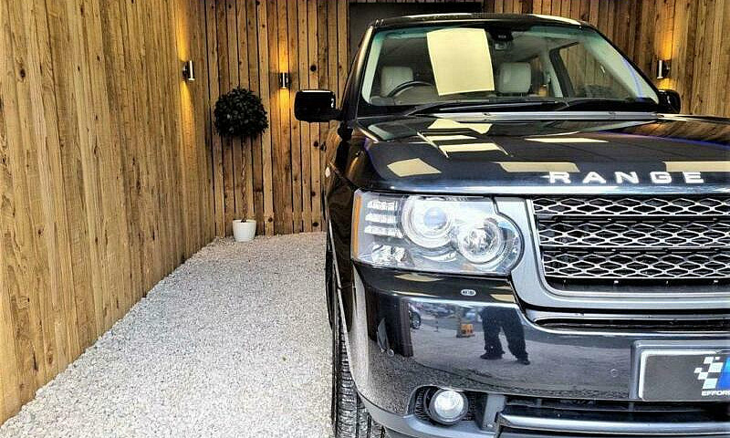 2011 11 Land Rover R...