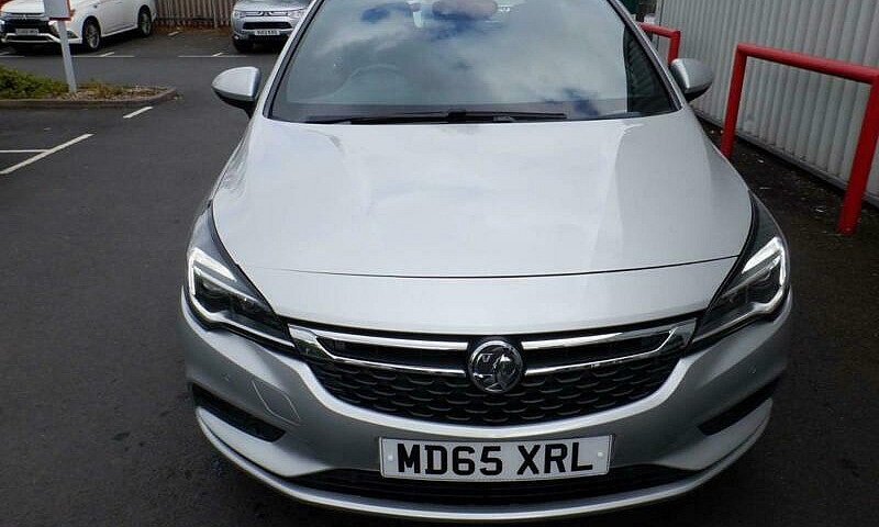 2015 Vauxhall Astra ...
