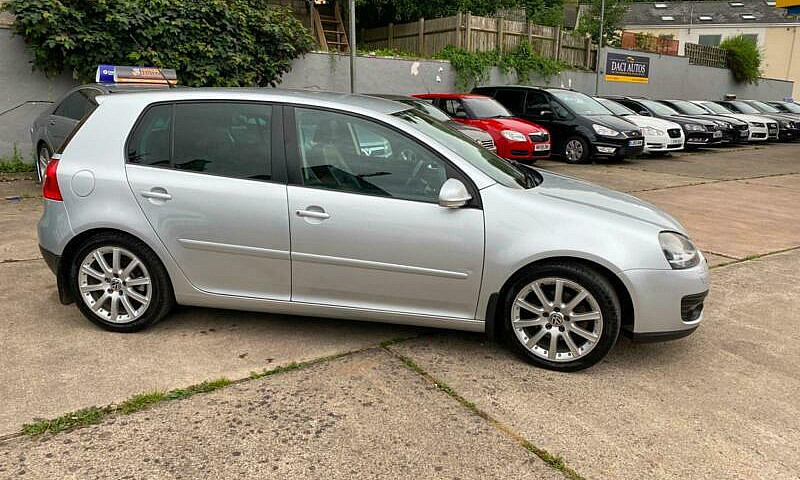 2009 Volkswagen Golf...