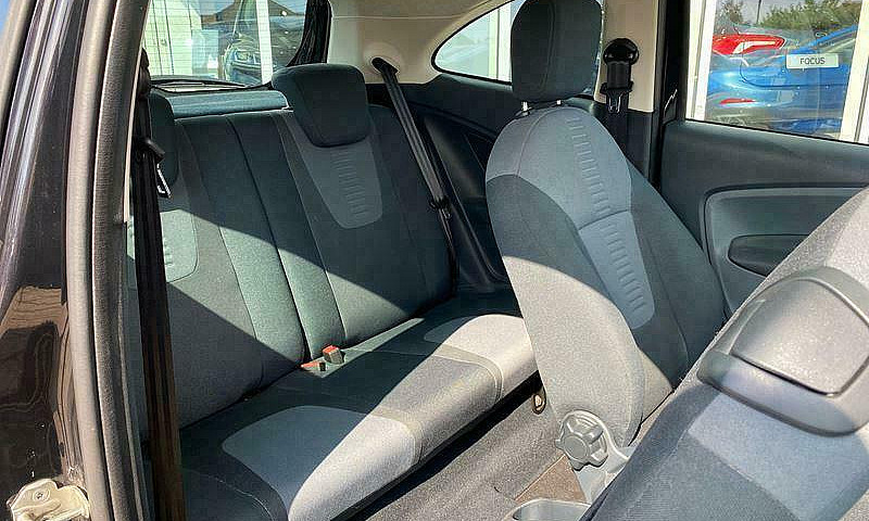 2015 Ford Ka Zetec 1...