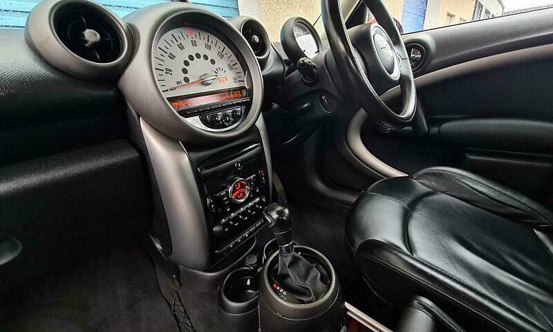 2011 Mini Countryman...