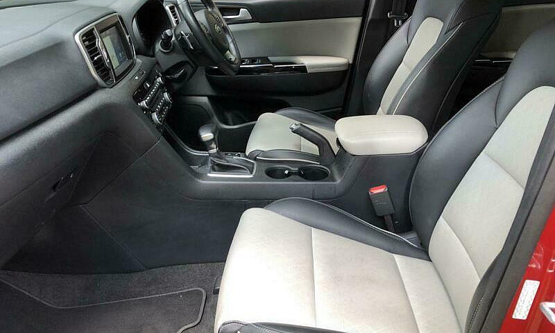 2017 Kia Sportage 1....