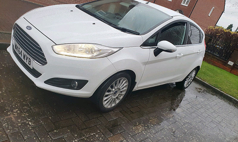 Ford Fiesta  Titaniu...