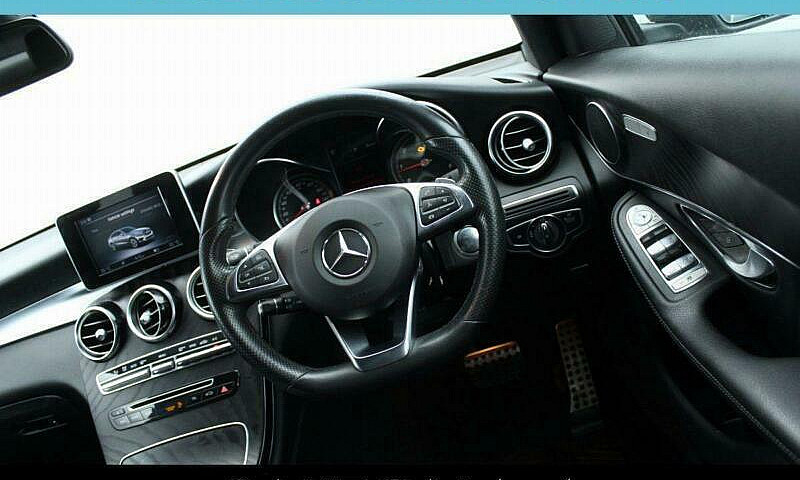 2017 Mercedes-Benz G...