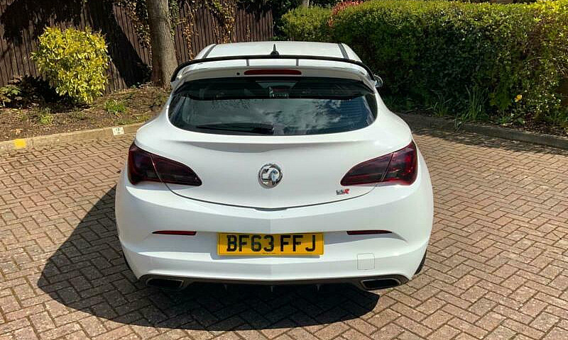 2013 Vauxhall Astra ...