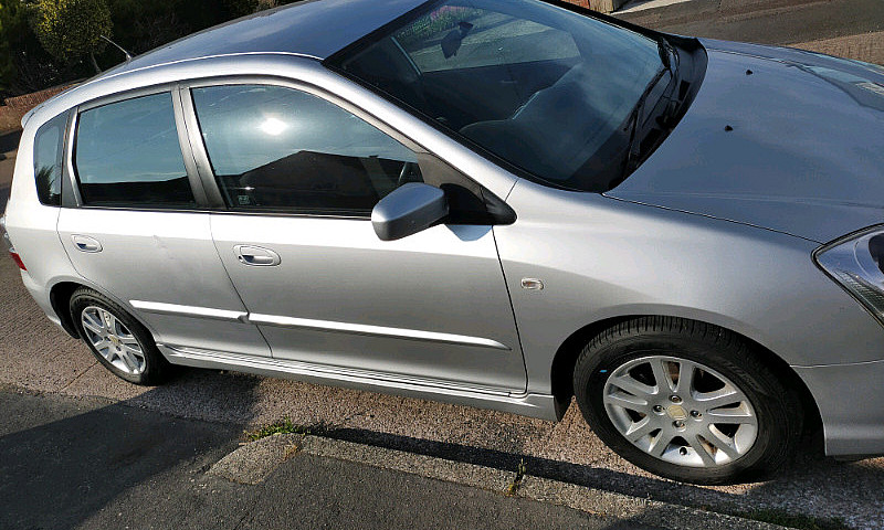 2004 Honda Civic 1.6...