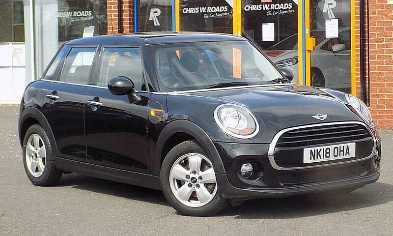 2018 18 Mini Hatch C...