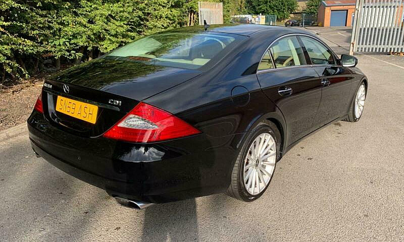 2009 Mercedes-Benz C...