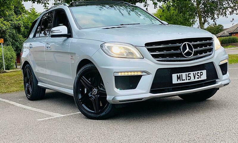 2015 Mercedes-Benz M...