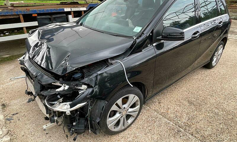 2016 Mercedes-Benz B...