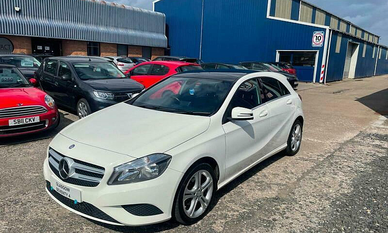 2015 Mercedes-Benz A...