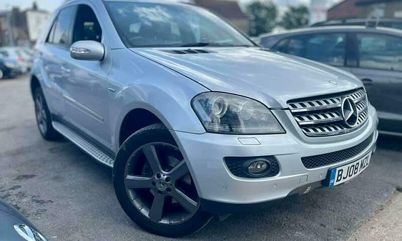 2008 Mercedes-Benz M...