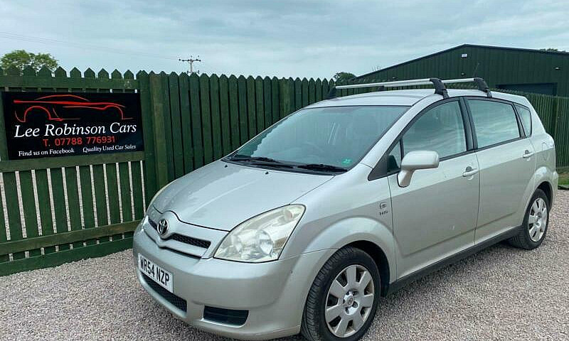2004 Toyota Corolla ...