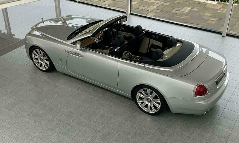 2017 Rolls-Royce Daw...