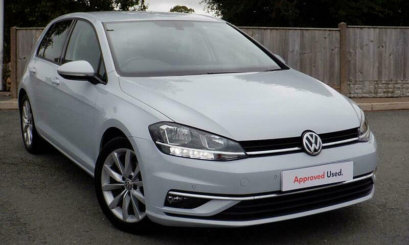 2017 Volkswagen Golf...