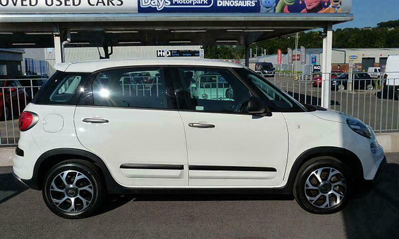 2019 Fiat 500L City ...