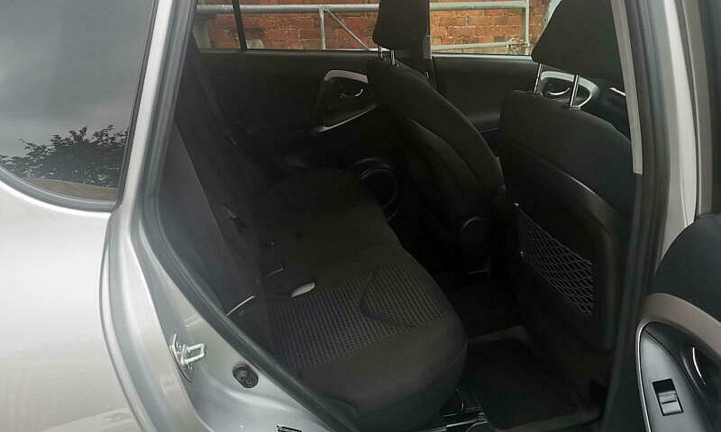 Toyota Rav4 2.2 D-4D...