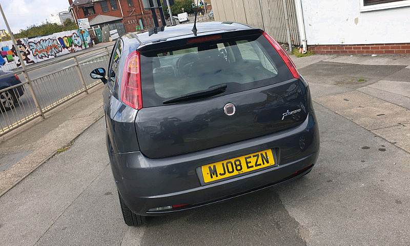 Fiat Punto ...