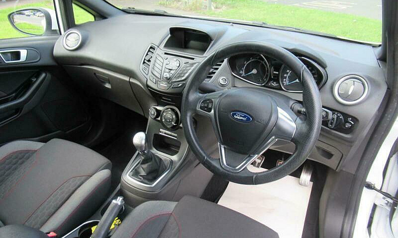 2016 Ford Fiesta 1.0...