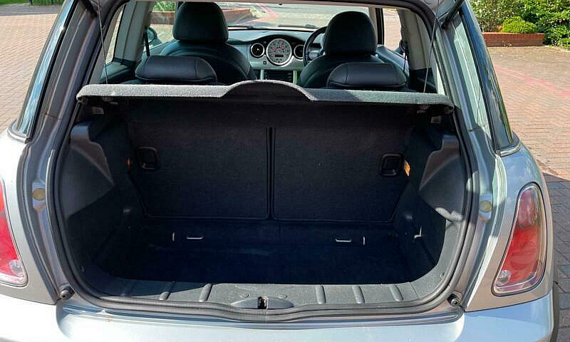 2006/06 Mini Mini 1....