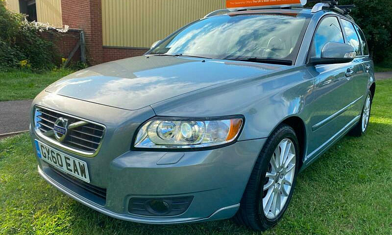 2010 Volvo V50 D4 [1...