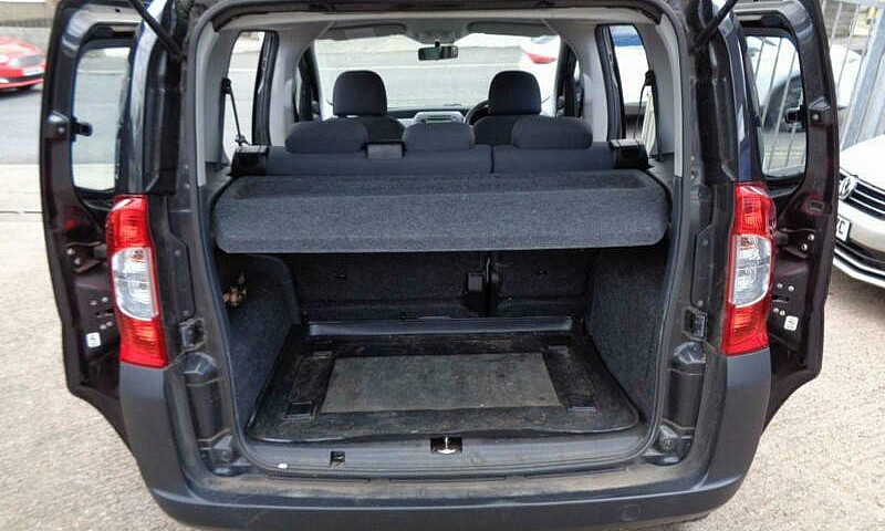 2009 Peugeot Bipper ...