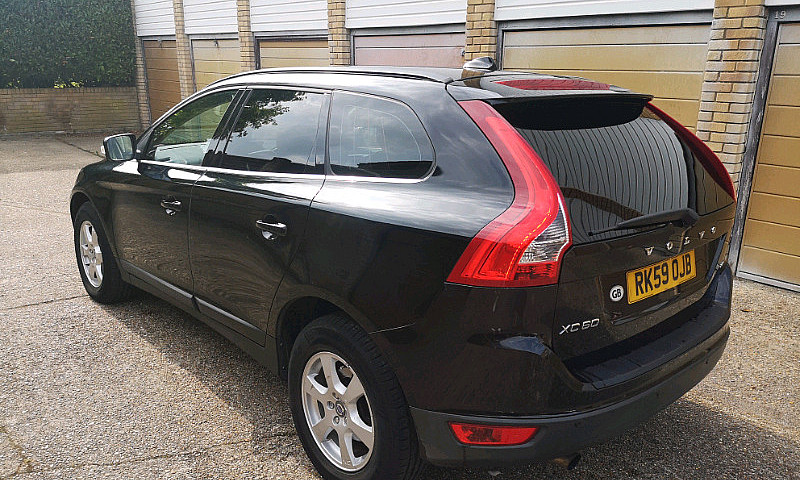2009 Volvo Xc6O 2,4L...