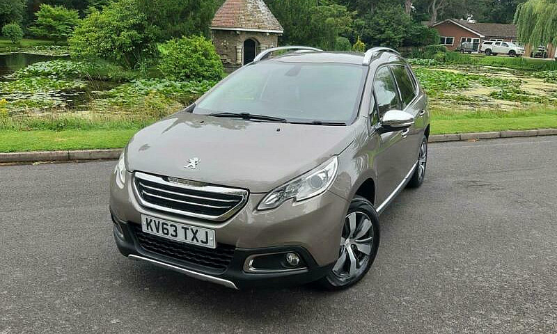 2013 Peugeot 2008 E-...