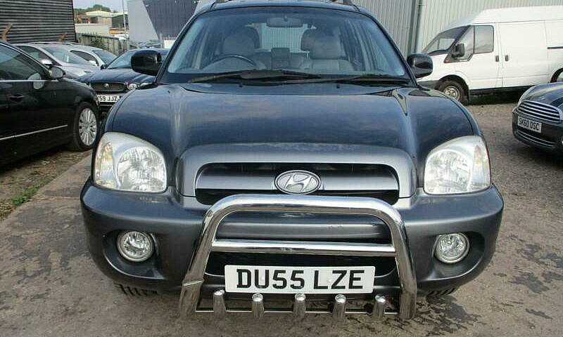 Hyunsai Santa Fe Cdx...