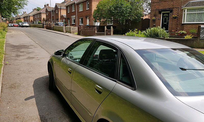 Audi A4 B6 ...