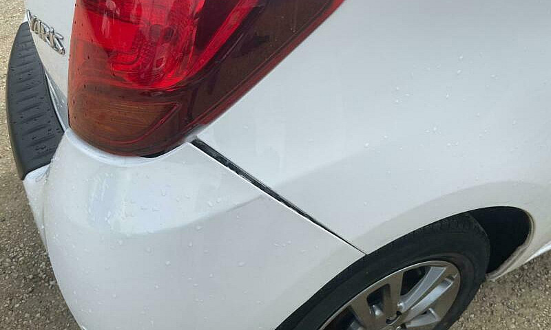 2015 Toyota Yaris Ic...