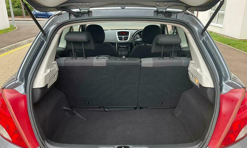 2010 Peugeot 207 1.4...