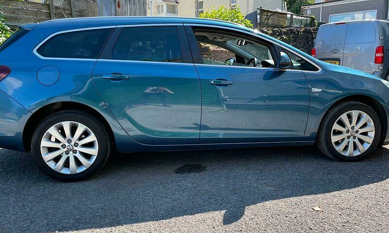 Astra Estate Auto!! ...