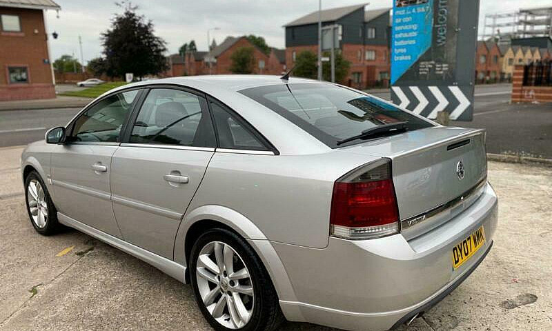 2007 Vauxhall Vectra...