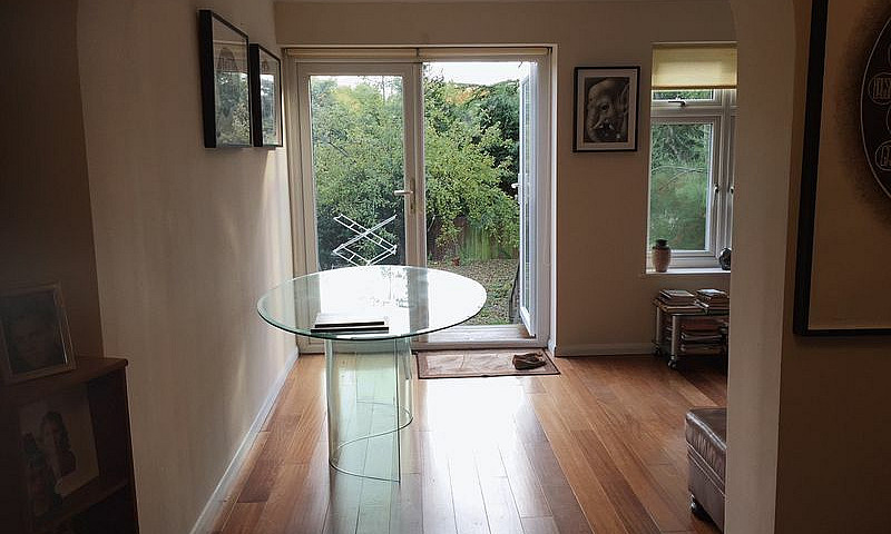 4 Bedroom House In T...